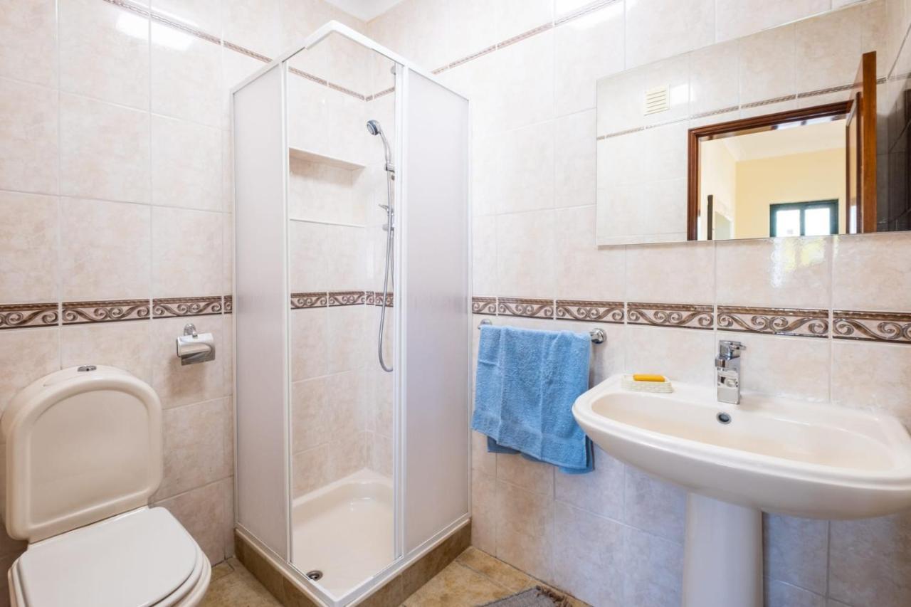 Villa Sequeira - Private Pool - Free Wifi - By Bedzy Albufeira Buitenkant foto