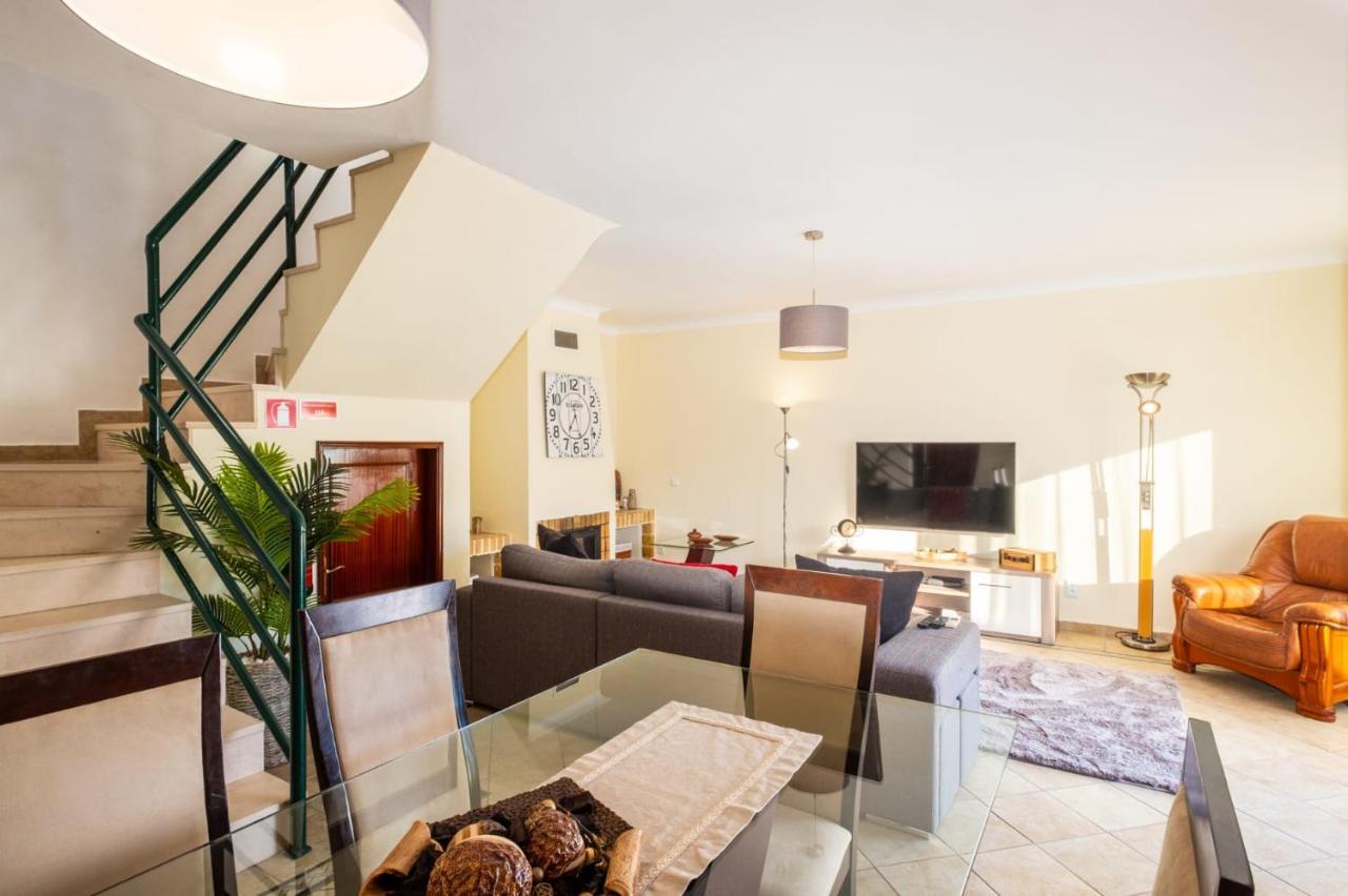 Villa Sequeira - Private Pool - Free Wifi - By Bedzy Albufeira Buitenkant foto